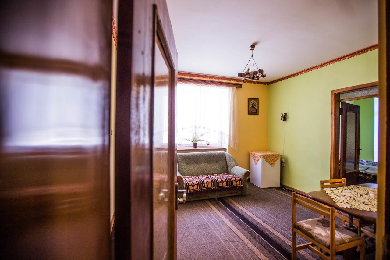 Guest House In Drachino Svaljava Eksteriør bilde